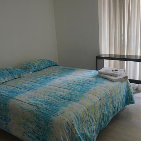 1410 Habitacion En Lujoso Departamento - Atelier Quito Eksteriør bilde